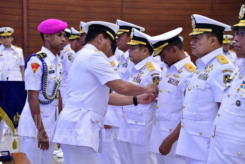 6-pejabat-tni-al-berganti-kadiskomlekal-hingga-kadislitbangal-wej
