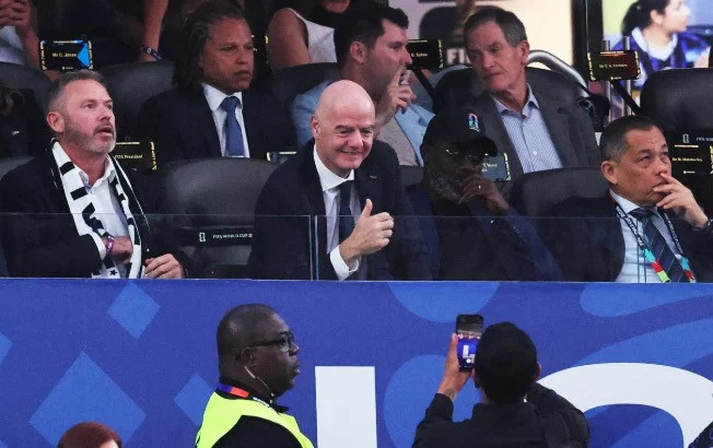 bagaimana-presiden-fifa-keliling-3-negara-dengan-4-zona-waktu-demi-menonton-piala-dunia-2026-wso