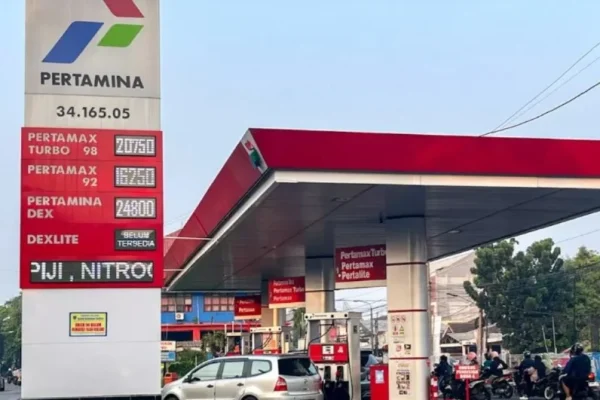 bukan-rp16250-harga-asli-pertamax-seharusnya-rp20200-per-liter-vcn