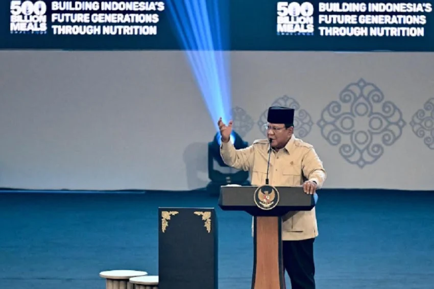 copot-3-pimpinan-bgn-prabowo-saya-sedih-mengganti-orang-yang-saya-sayangi-apf