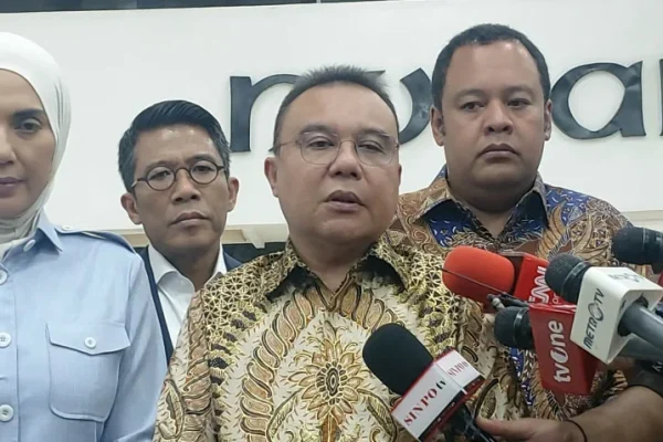 dadan-hindayana-dicopot-dari-kepala-bgn-dasco-puji-pemerintah-dengar-aspirasi-masyarakat-ewo