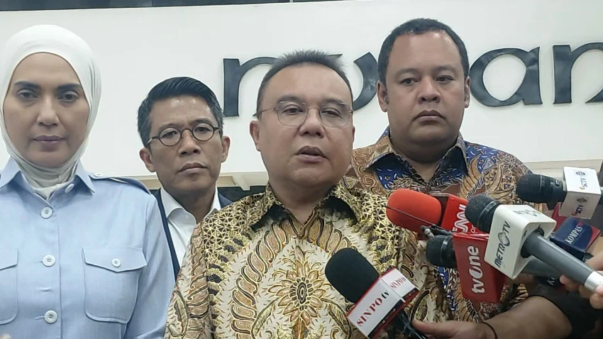 dadan-hindayana-dicopot-dari-kepala-bgn-dasco-puji-pemerintah-dengar-aspirasi-masyarakat-ewo