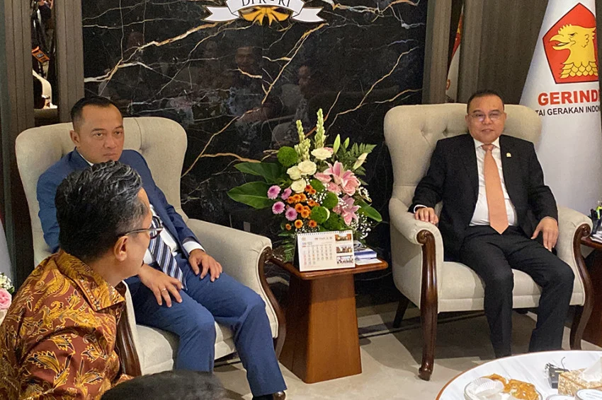 dirut-himbara-dikumpulin-dasco-bersama-mensesneg-ada-apa-lxi