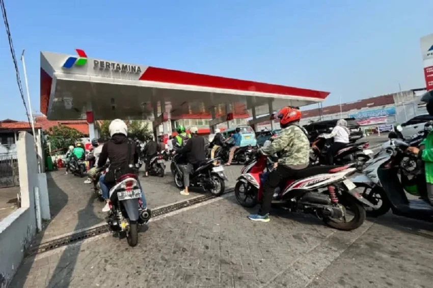 dpr-minta-pemerintah-evaluasi-harga-bbm-nonsubsidi-pascaanjloknya-harga-minyak-dunia-kwg