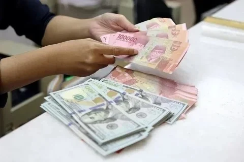 ekonom-kebijakan-bi-dan-pemerintah-memperkuat-rupiah-sudah-tepat-ipj