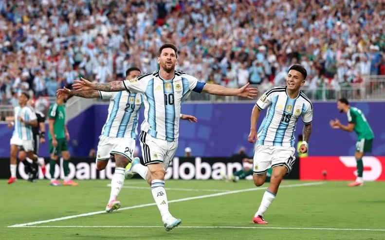 gol-messi-bawa-argentina-unggul-atas-aljazair-di-babak-pertama-qkp