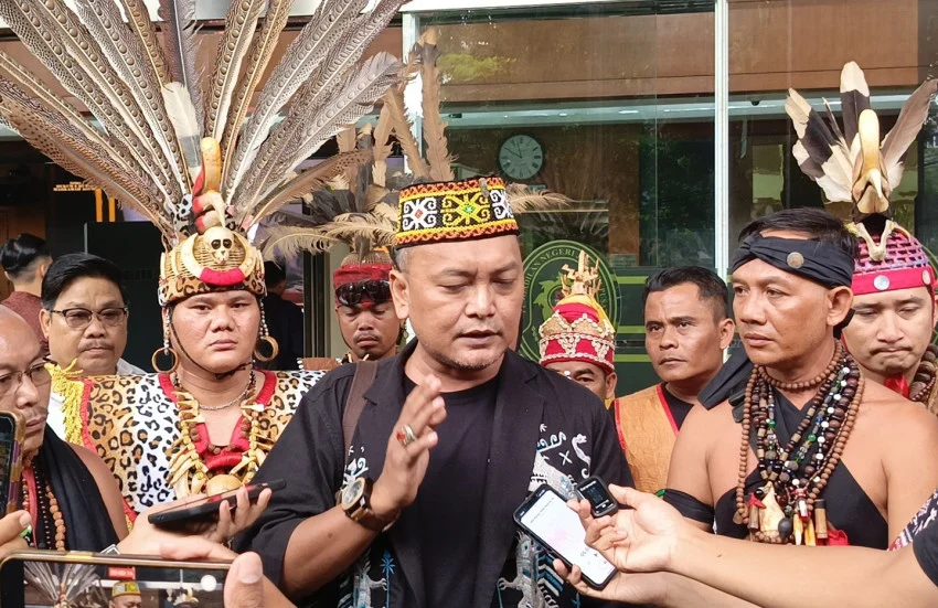 guntur-romli-tepis-tuduhan-bem-bersatu-kegilaan-logika-cocokologi-yang-dipaksakan-isk