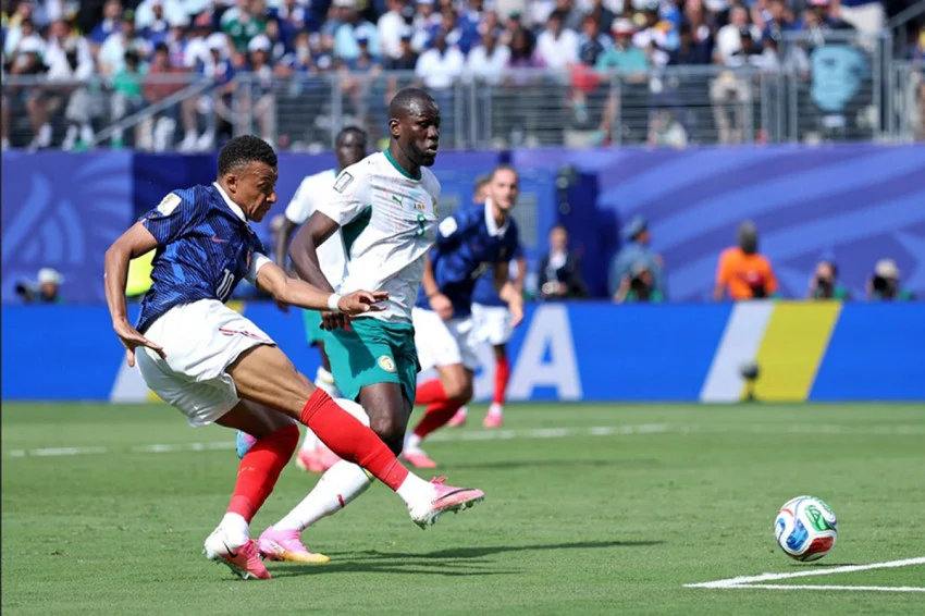hasil-prancis-vs-senegal-skor-31-dendam-2002-lunas-svx