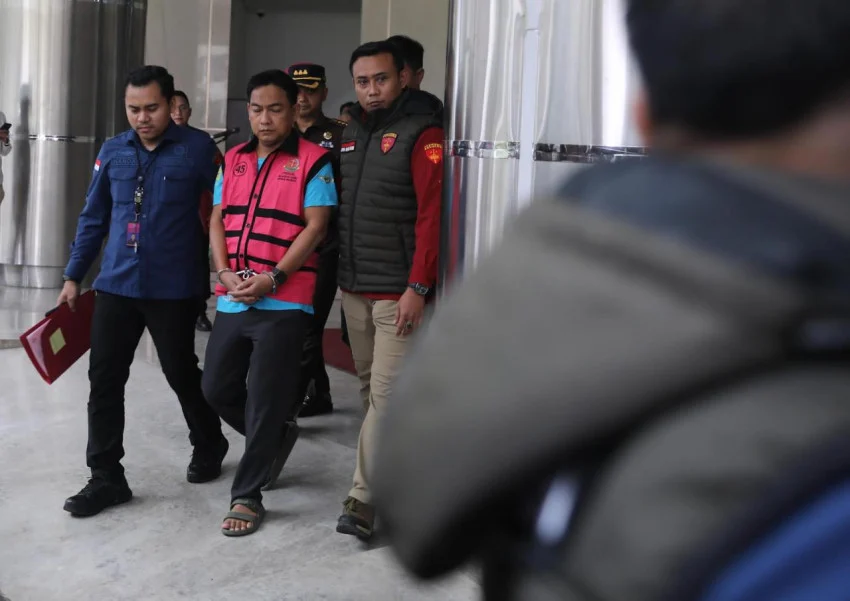 hery-susanto-diberhentikan-tidak-hormat-dari-ketua-ombudsman-mensesneg-nanti-kita-tindak-lanjuti-vse