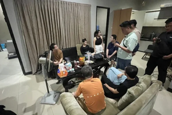 imigrasi-semarang-bongkar-praktik-love-scamming-tangkap-4-wna-china-aye