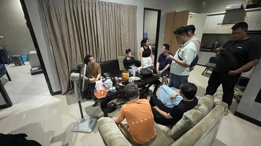 imigrasi-semarang-bongkar-praktik-love-scamming-tangkap-4-wna-china-aye