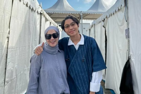 jadi-anak-pejabat-okie-agustina-larang-kiesha-alvaro-flexing-di-media-sosial-ize