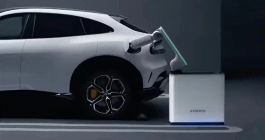 janji-tesla-10-tahun-lalu-diwujudkan-xiaomi-robot-charger-ev-otomatis-nhd