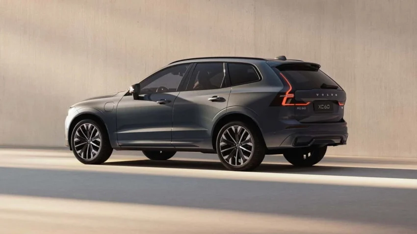 jarah-tempuh-mobil-listrik-volvo-xc60-kini-bertambah-tiga-kali-lipat-ico