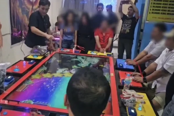judi-berkedok-game-center-digerebek-69-orang-ditangkap-mvu