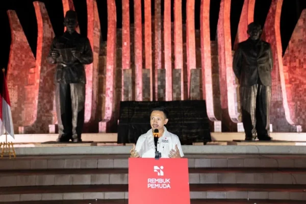 kebebasan-berpendapat-rembuk-pemuda-ajak-generasi-muda-rawat-nilai-intelektual-jni