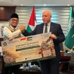 kemenhaj-serahkan-paket-daging-dam-jemaah-haji-indonesia-untuk-rakyat-palestina-fih