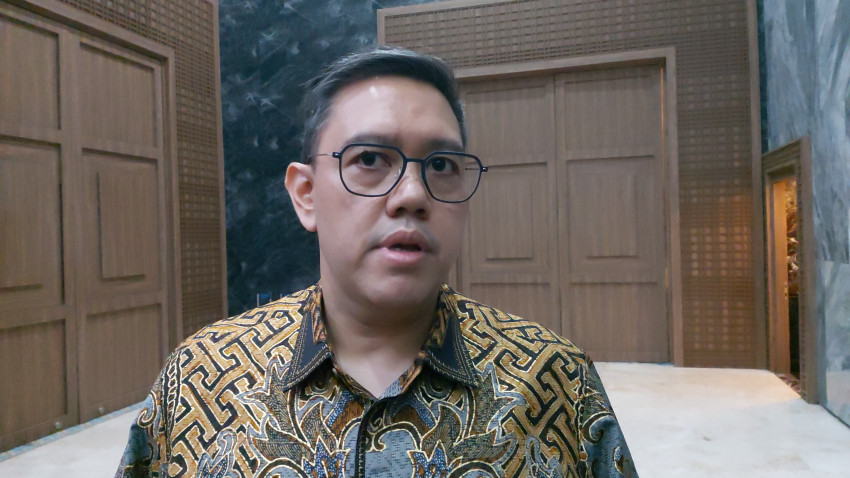 komisi-i-bangga-tni-ikut-urus-pertanian-dave-laksono-ini-bukan-kembali-ke-dwifungsi-via