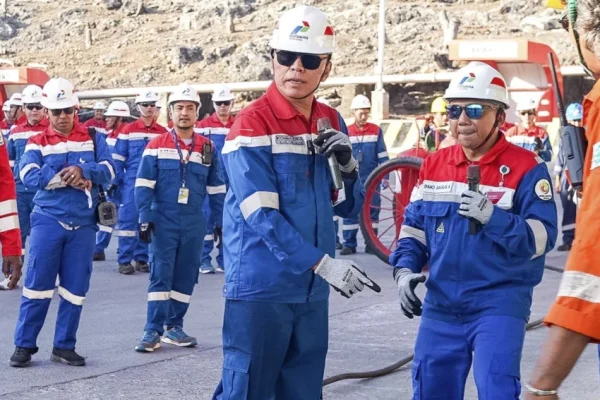 komut-pertamina-pastikan-keandalan-distribusi-energi-di-ntt-vsy