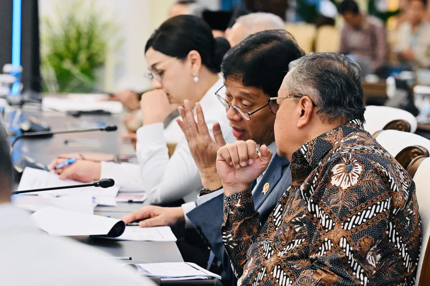 kurs-tembus-rp18-ribu-gubernur-bi-siapkan-2-jurus-jaga-nilai-tukar-rupiah-mps