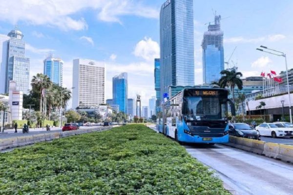 lompatan-besar-transportasi-publik-jakarta-terbaik-kedua-di-asean-posisi-ke27-dunia-cmc