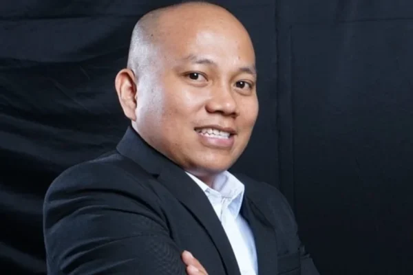 melembagakan-otot-diplomasi-prabowo-uwk