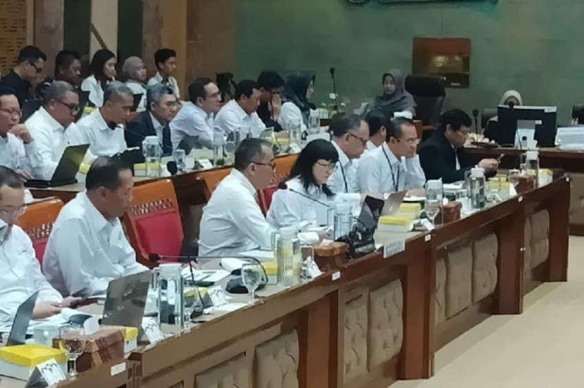 mendiktisaintek-brian-yuliarto-bakal-bawa-skandal-riset-palsu-ke-jalur-hukum-iks