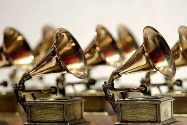 mulai-tahun-depan-grammy-awards-tambah-kategori-musik-pop-asia-fti