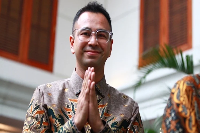 namanya-terseret-kasus-dugaan-suap-impor-bea-cukai-raffi-ahmad-buka-suara-shv