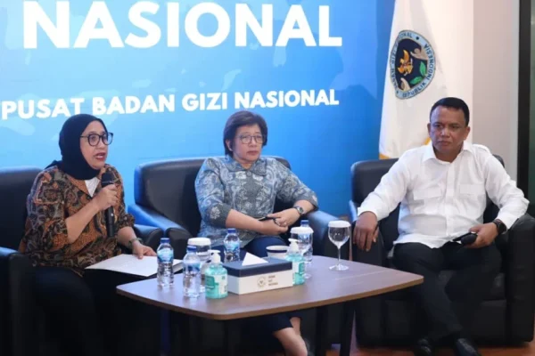 nanik-s-deyang-ungkap-mayjen-trenggono-segera-mundur-dari-tni-usai-jadi-wakil-kepala-bgn-glt