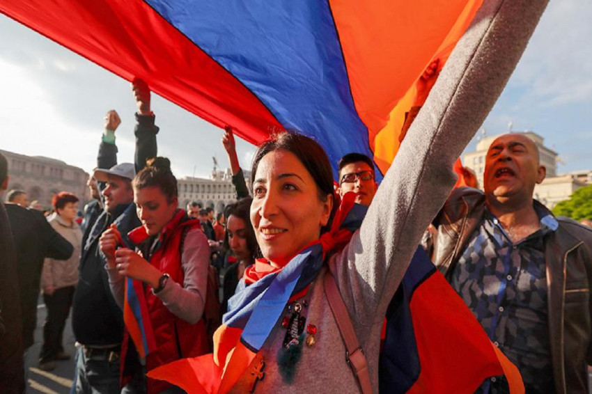partai-probarat-menang-pemilu-armenia-pukulan-telak-bagi-rusia-nkv