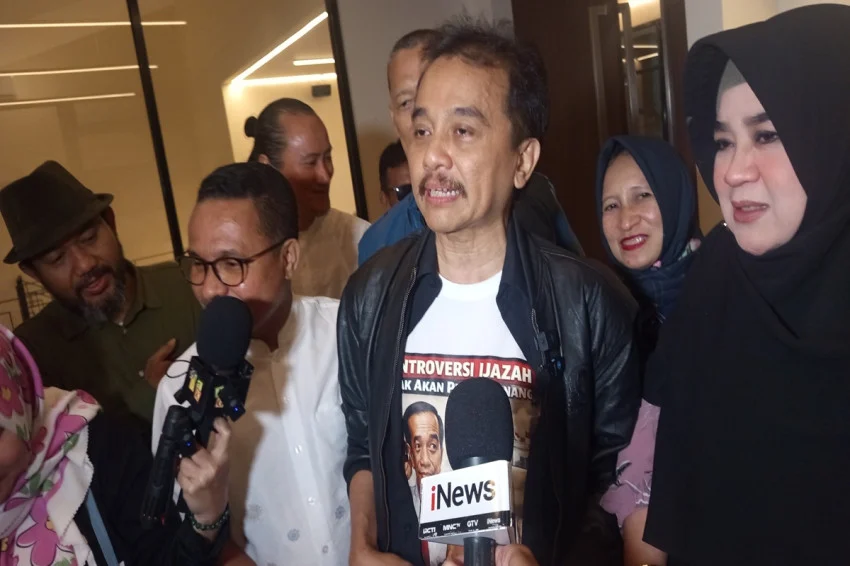 pengacara-roy-suryo-polisi-dan-jaksa-raguragu-di-kasus-ijazah-jokowi-nmc