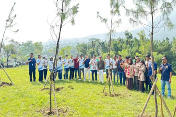 peringati-hari-lingkungan-hidup-sedunia-sentul-city-tanam-3850-pohon-adt