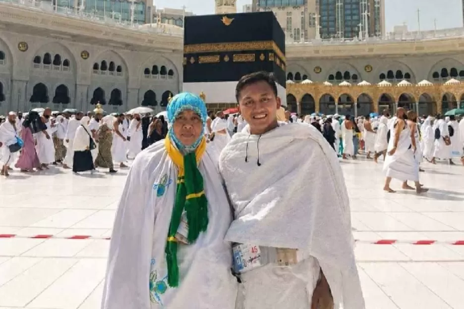 peserta-haji-asal-tuban-bagikan-pentingnya-jkn-untuk-perjalanan-ibadah-yang-tenang-egy