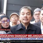 roy-suryo-hadiri-sidang-perdana-praperadilan-tidak-ada-upaya-untuk-memperlambat-peristiwa-utamanya-erp