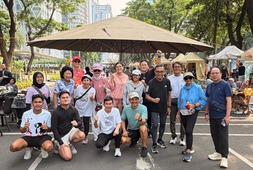 saleh-husin-retno-marsudi-triawan-munaf-tantowi-yahya-hingga-mari-pangestu-latihan-menuju-ui-green-marathon-qtg