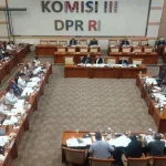 tok-komisi-iii-dpr-dan-pemerintah-sepakat-bawa-ruu-polri-ke-rapat-paripurna-ijz