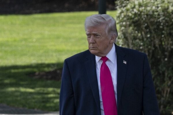 trump-bela-kesepakatan-iran-orangorang-dungu-itu-iri-orang-jahat-atau-bodoh-txs