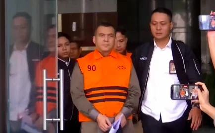 wamen-imipas-silmy-karim-tersangka-kasus-pemerasan-ratusan-miliar-ipj