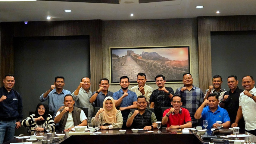 18-dpc-beri-dukungan-nurdiansyah-alasta-siap-pimpin-demokrat-aceh-qvh