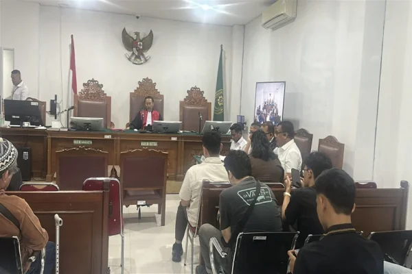 bacakan-duplik-polda-metro-jaya-dan-kejaksaan-tetap-minta-praperadilan-roy-suryo-ditolak-eof