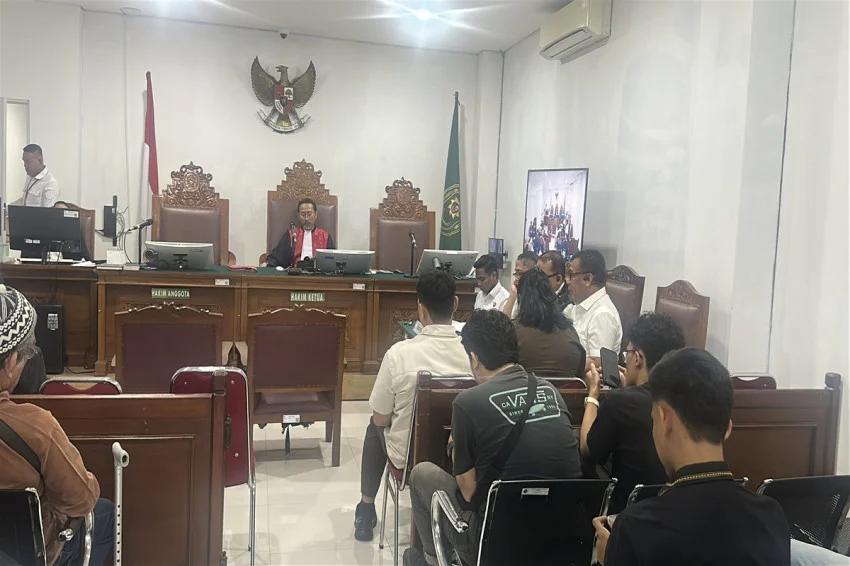 bacakan-duplik-polda-metro-jaya-dan-kejaksaan-tetap-minta-praperadilan-roy-suryo-ditolak-eof