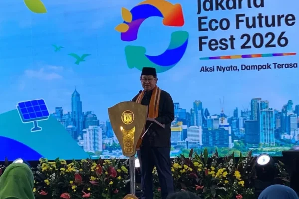 cerita-pramono-kena-tegur-istrinya-gegara-aturan-pilah-sampah-disuruh-cuci-wadah-plastik-sambal-nhz