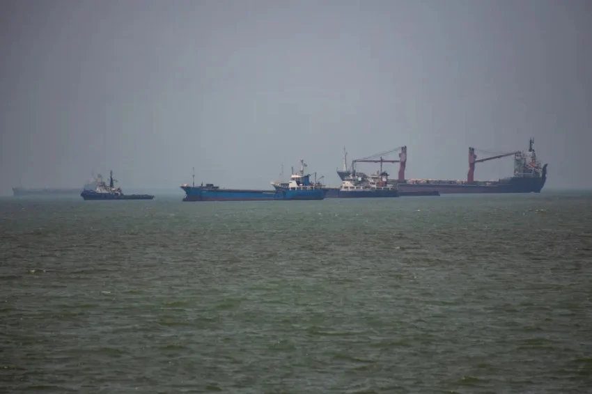 iran-kritik-oman-soal-pengumuman-koridor-pelayaran-selatan-di-selat-hormuz-hqi