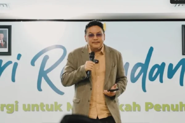 sastra-indonesia-mendunia-karya-denny-ja-segera-hadir-dalam-35-bahasa-zgg