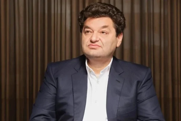 siapa-vadym-yermolaiev-taipan-ukraina-yang-terluka-dalam-ledakan-di-monako-oeb