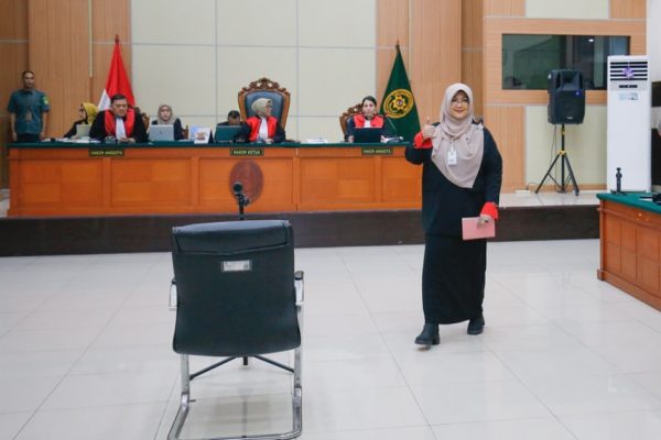 sidang-dokter-tifa-memanas-kuasa-hukum-protes-jpu-belum-serahkan-berkas-bap-ezw