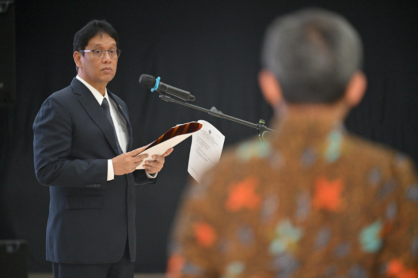 2027-dipastikan-gaji-guru-tidak-naik-pemerintah-optimalkan-fasilitas-sekolah-dan-mbg-bdx