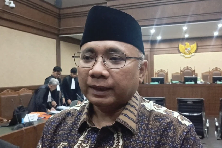 bacakan-perlawanan-kasus-kuota-haji-gus-yaqut-beberkan-alasan-kuota-tambahan-dibagi-50-cad