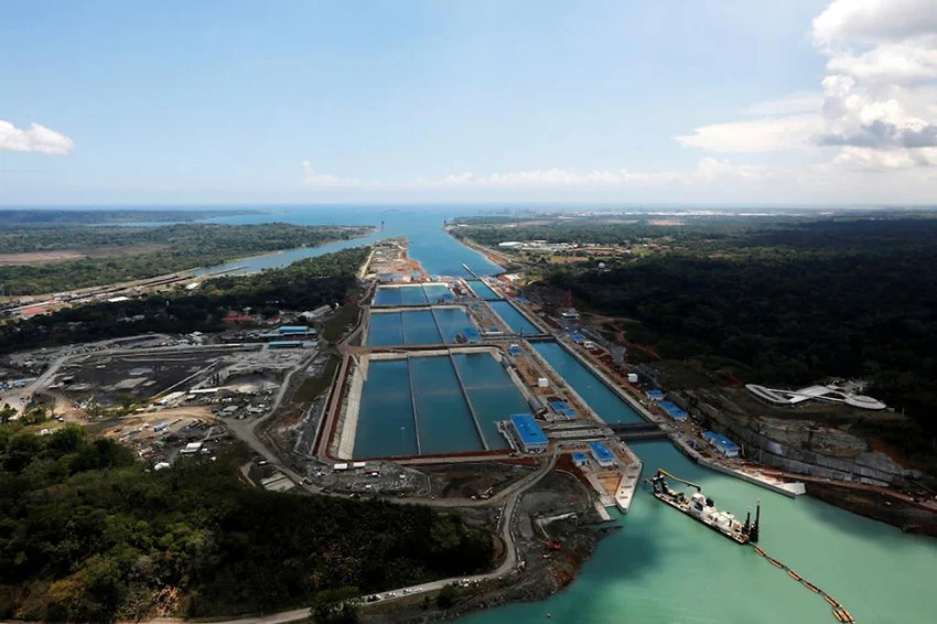 bayar-rp81-miliar-demi-nyerobot-antrean-biaya-lewati-terusan-panama-cetak-rekor-termahal-lbo